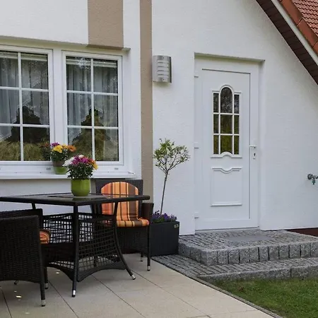 Weide - Gemutliches Ferienhaus Am Anger In Kloster, Insel Hiddensee Kloster