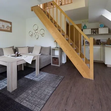 Weide - Gemutliches Ferienhaus Am Anger In Kloster, Insel Hiddensee Apartment *